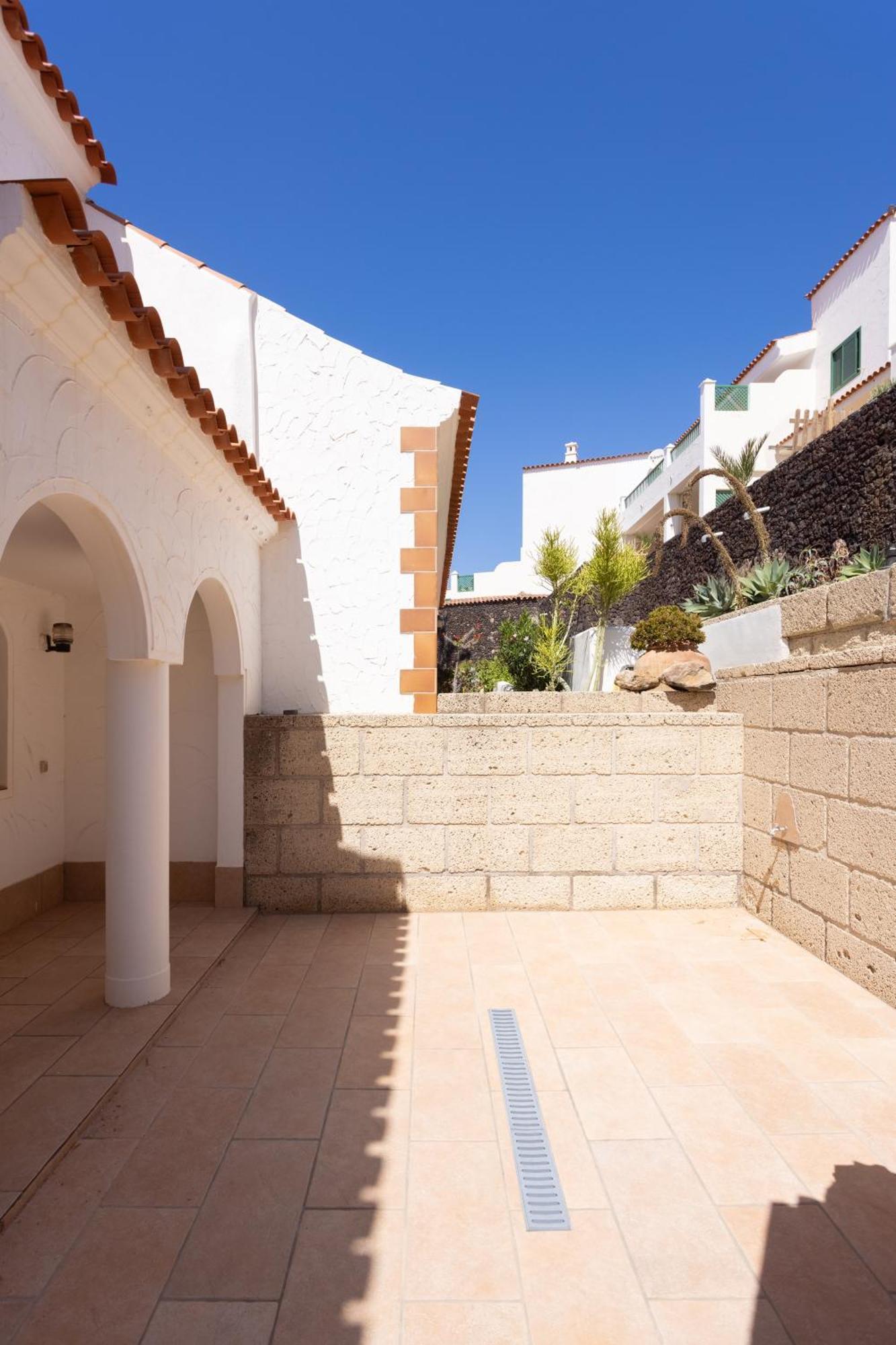 Casa Naranja - Heated Pool - Bbq - Terrace - Free Wifi - Child & Pet-Friendly - 3 Bedrooms - 6 People Poris de Abona Buitenkant foto